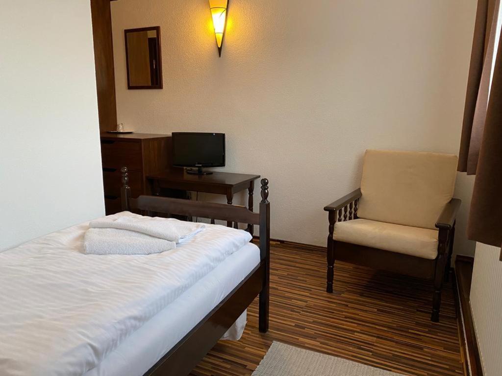 Motel M Malacky Bagian luar foto