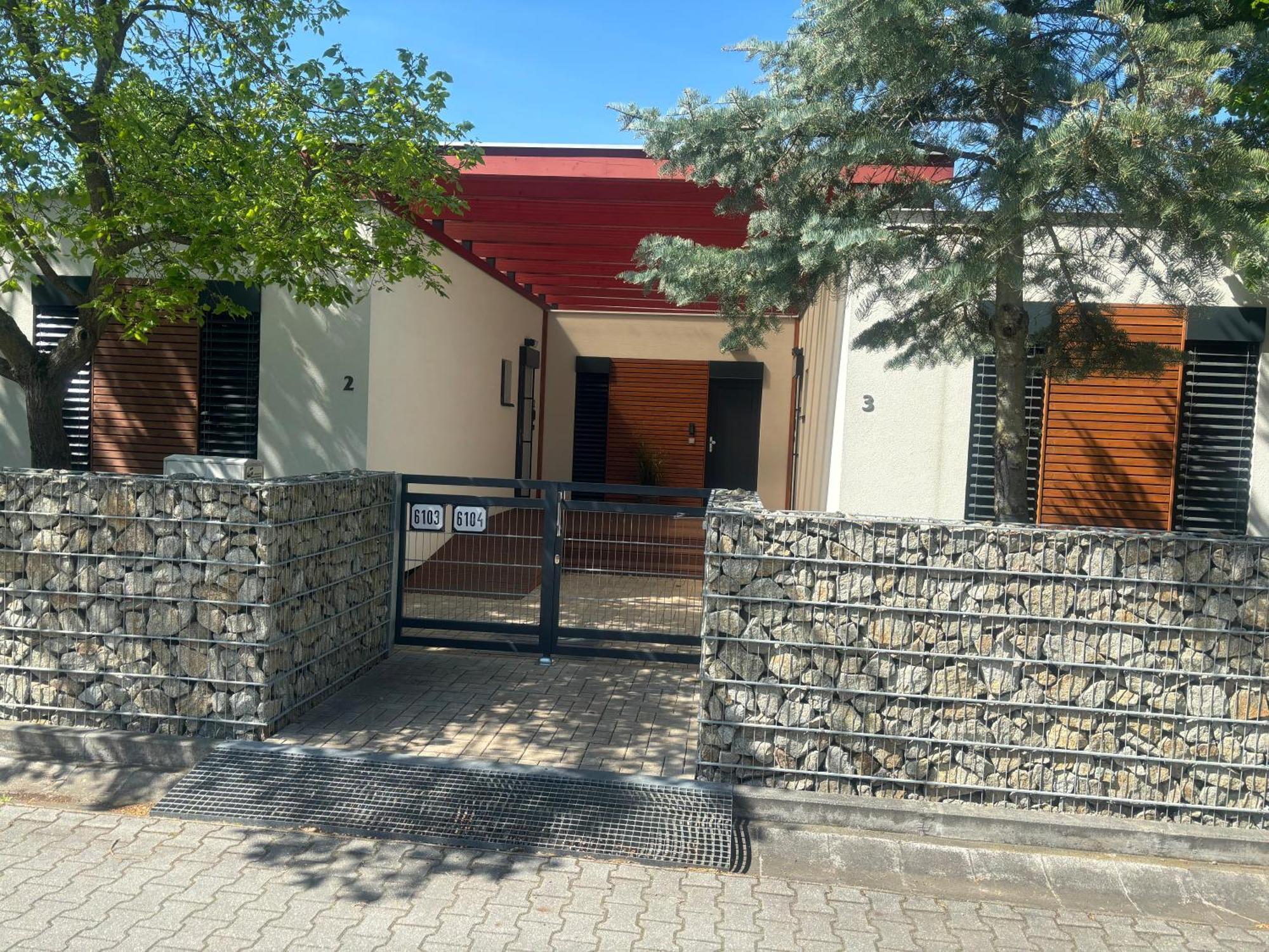 Motel M Malacky Bagian luar foto