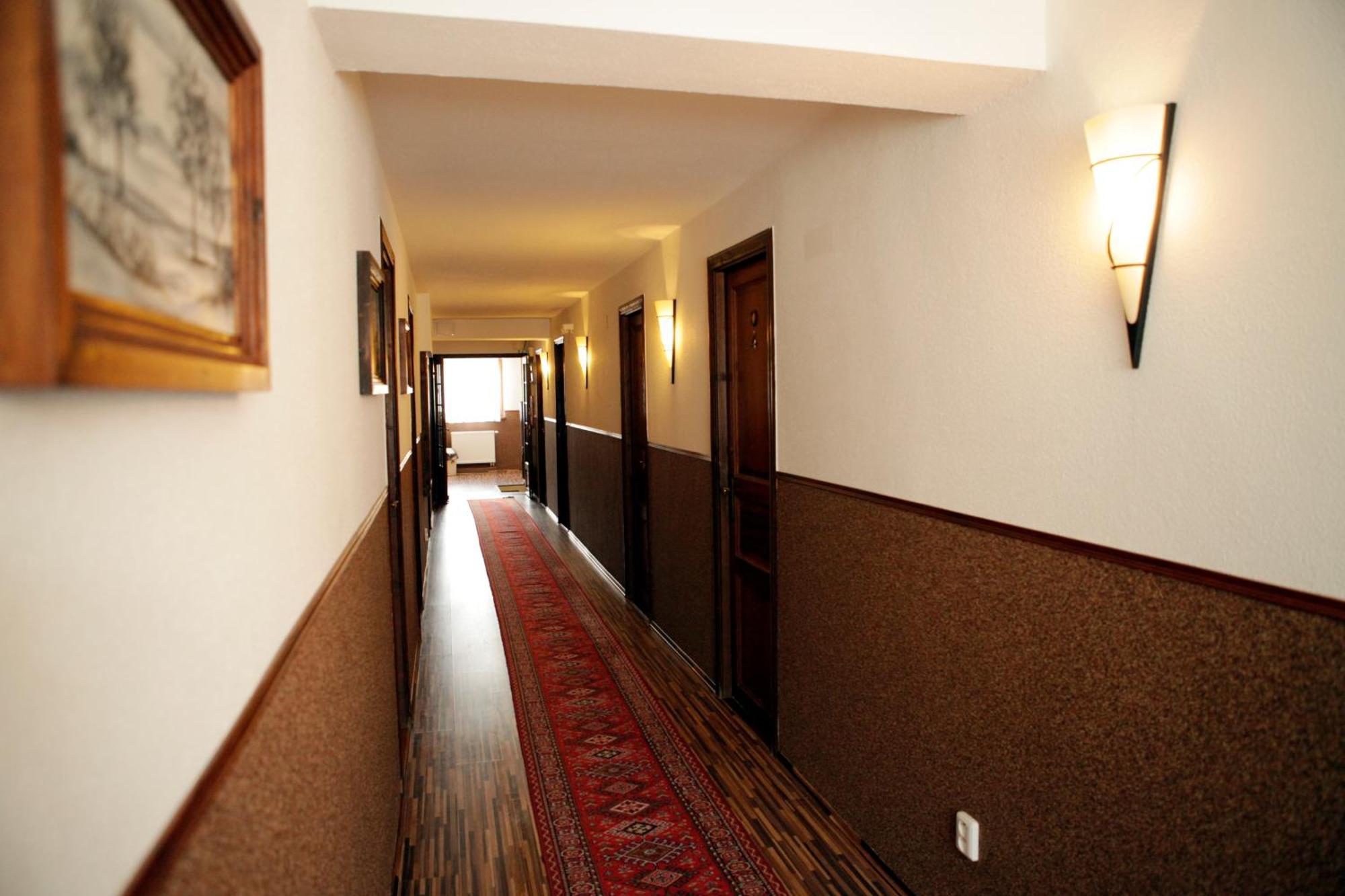 Motel M Malacky Bagian luar foto
