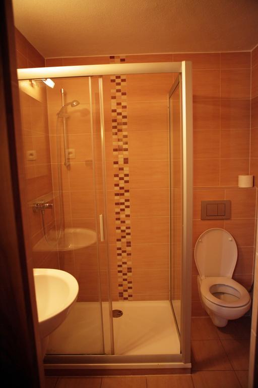 Motel M Malacky Ruang foto